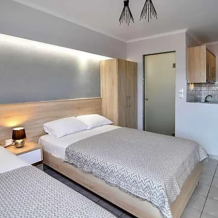 Ξενοδοχείο House Stelitsa